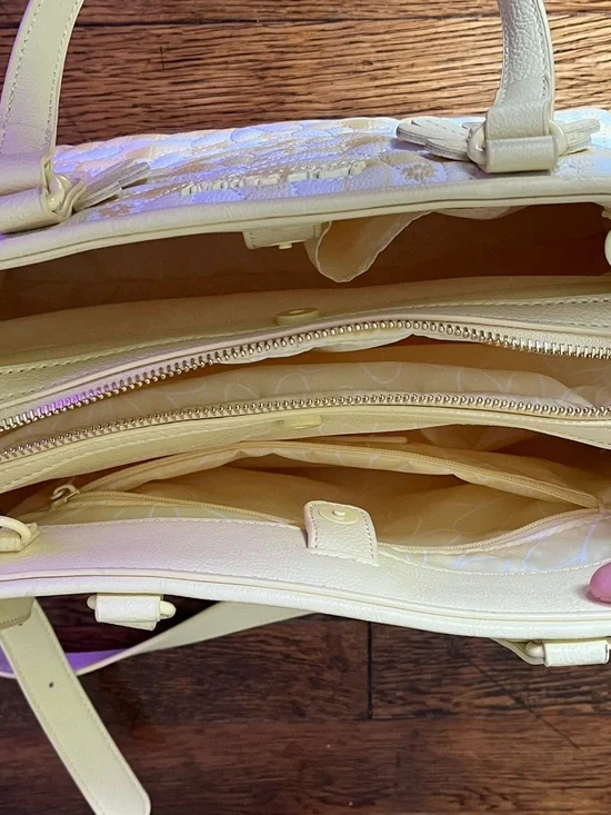 Betsey Johnson Yellow and White Daisy Checkered Handbag - Picture 5 of 5